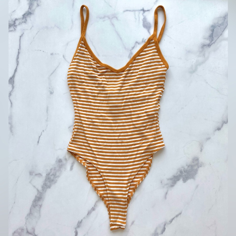 NWOT Forever 21 Deep V Mustard and White Striped Bodysuit
